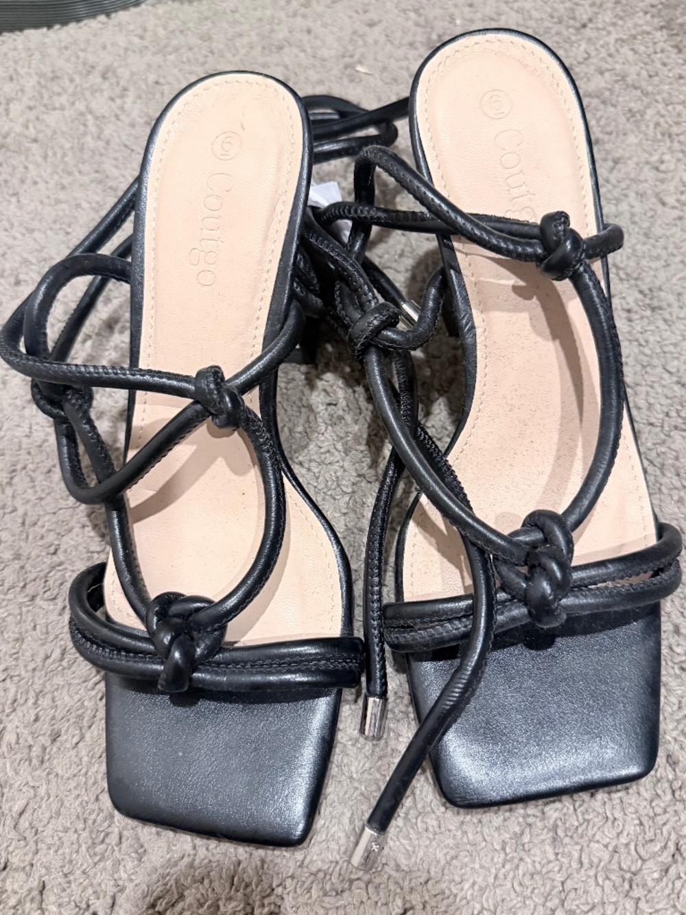 👠👠